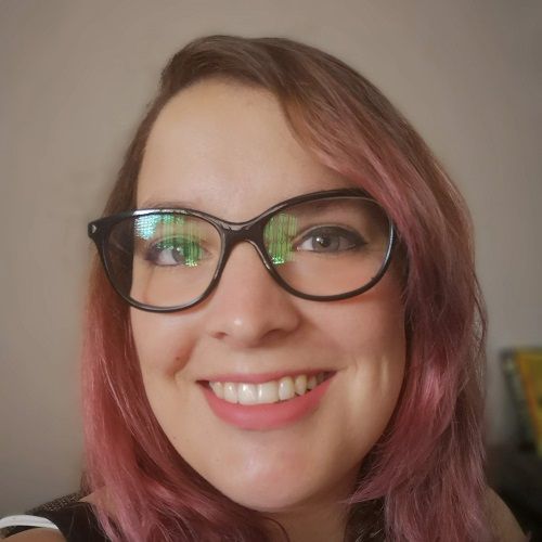 Megan Ellis-Social Media, Gaming, and Smart Home Lead Section Editor