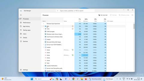 How to Fix Too Many Background Processes Running on a Windows PC