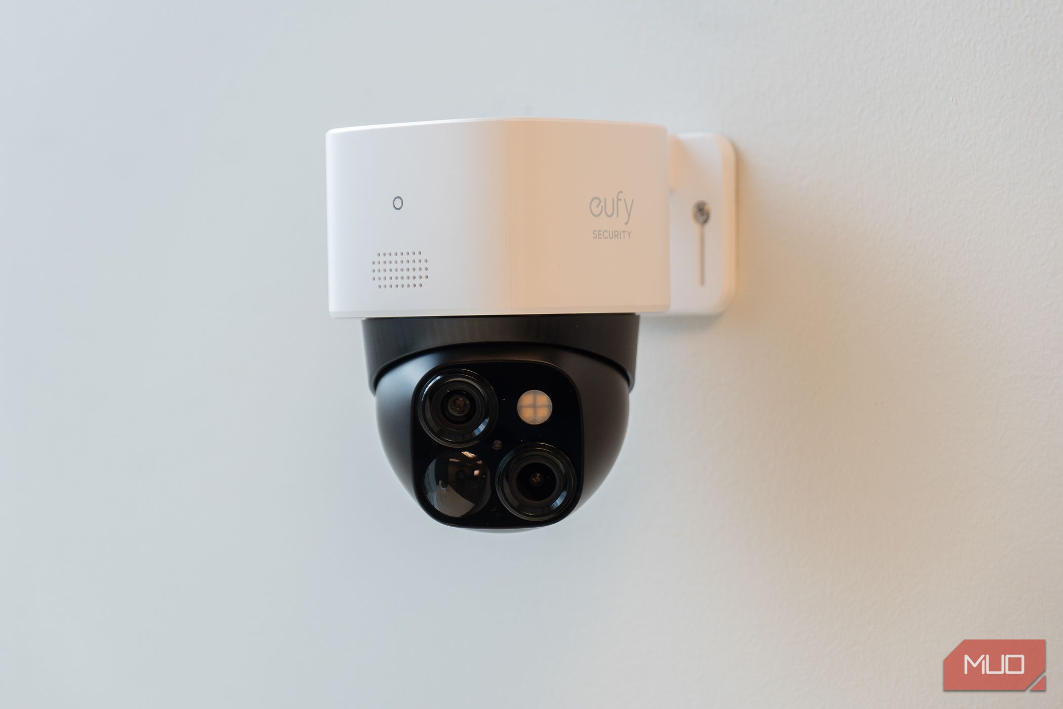 新品未使用　eufy Security SoloCam S340 Eufy SoloCam S340 Review: Professional-Grade Surveillance to