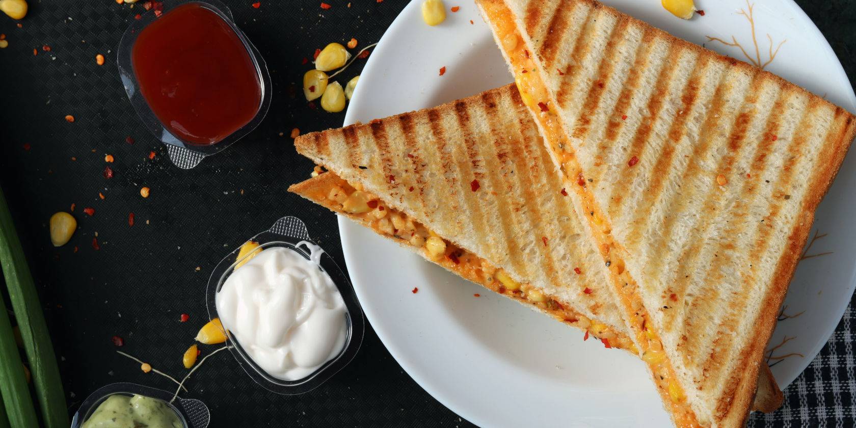 grilled cheese sandwich cost calculator featured - 21 cose divertenti da chiedere ad Alexa