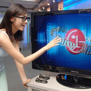 3D TVs: What They Are, How They Work, & What Can They Show In 3D