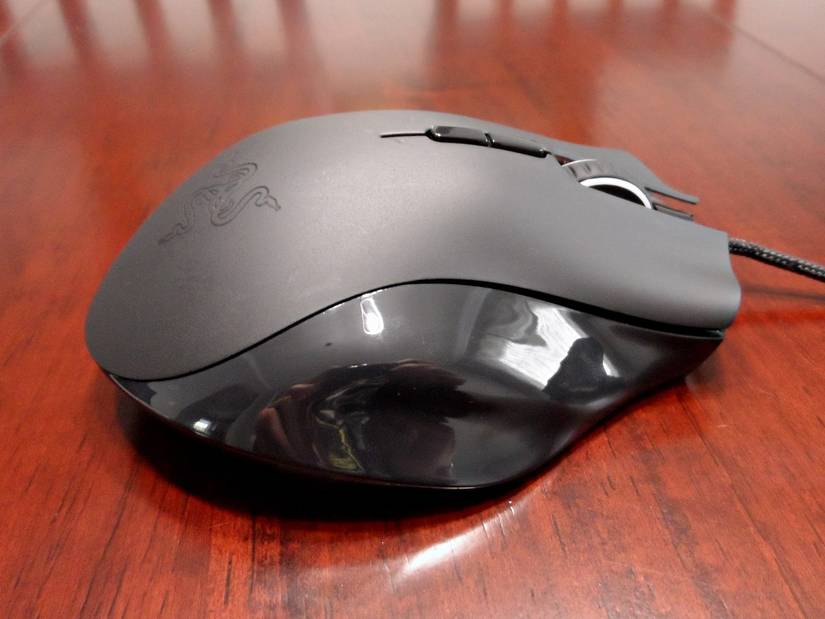 G600 Razer Razer Naga, Logitech G600 MMO Gaming Mice Review and Giveaway