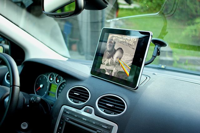 iPad_Car