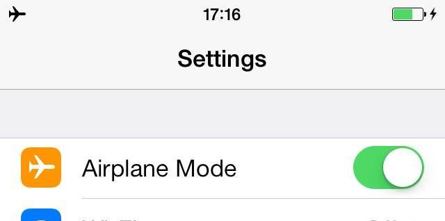 How-To-Charge-Phone-Faster-Airplane-Mode