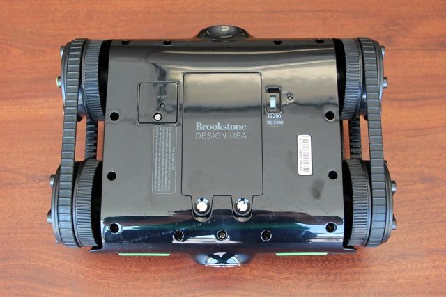brookstone rover 2.0 wireless spy tank review