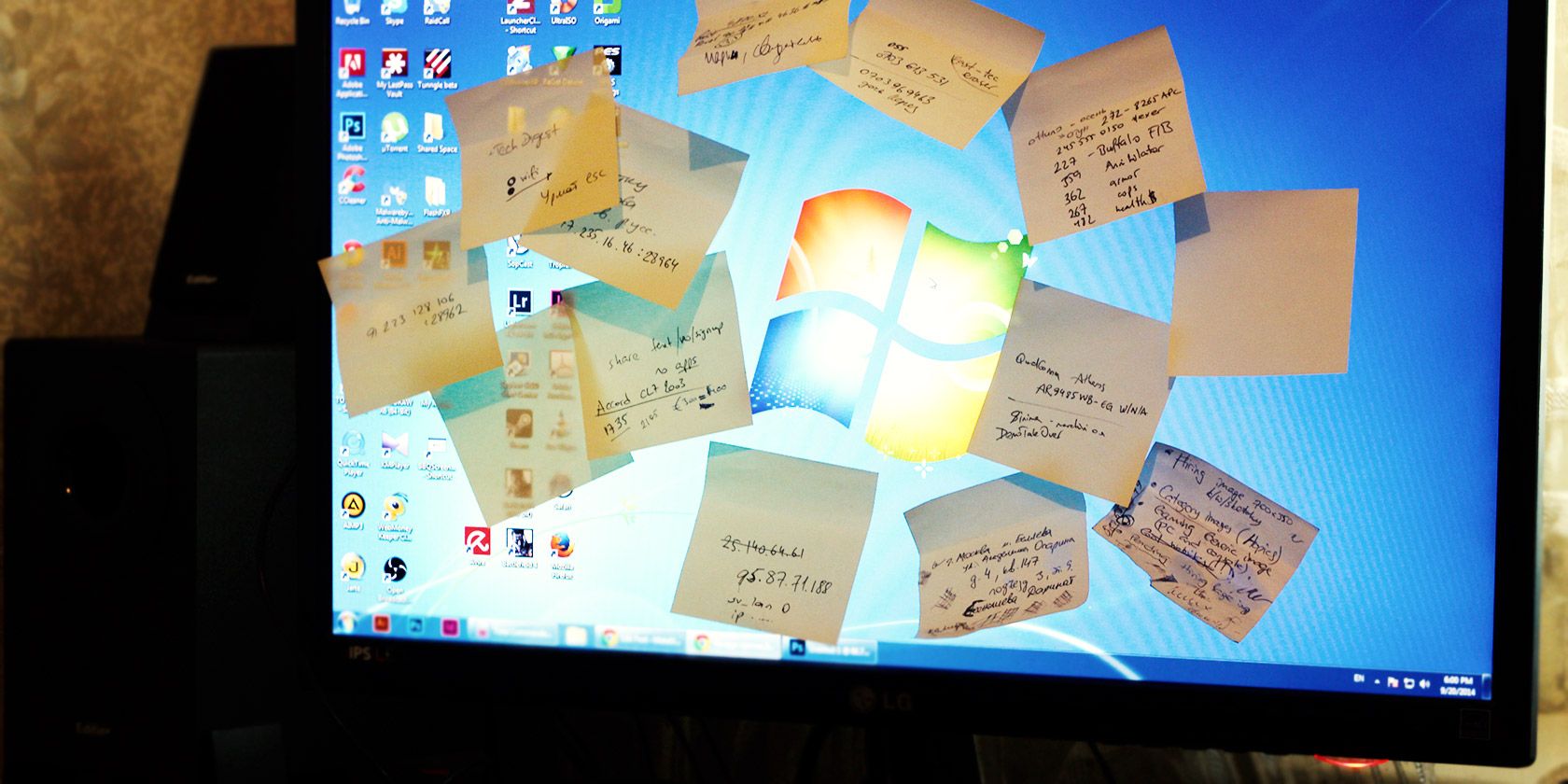 mac put sticky notes on desktop