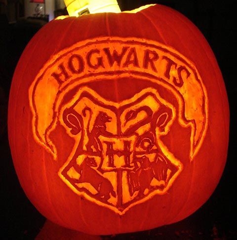 geeky-pumpkins-hogwarts