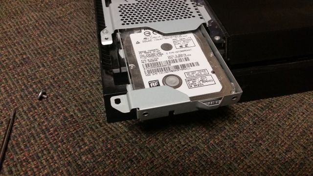 PS4 HDD Pulled Out