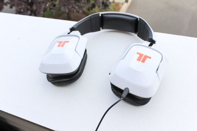 gaming headsets TRITTTON7