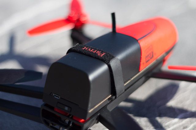 bebop drone and sky controller - battery pack