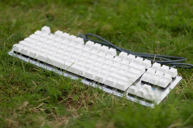 overall design - e-blue mecahnical keyboard review-4