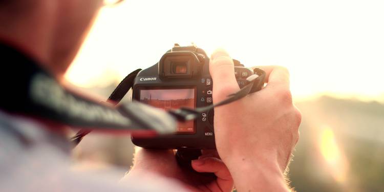 never-buy-new-dslr