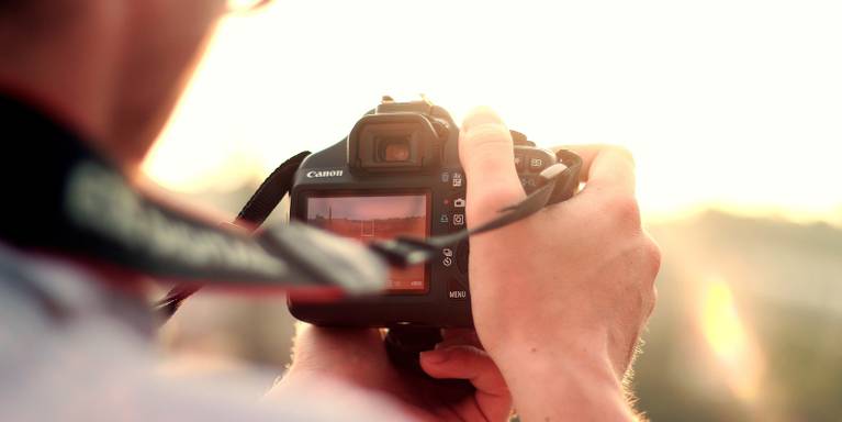 never-buy-new-dslr
