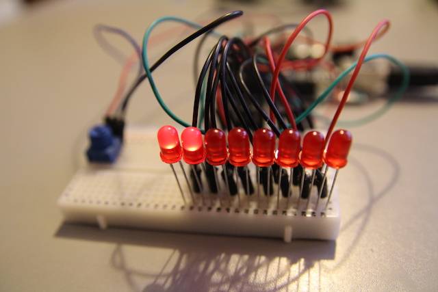 Make a Knight Rider LED Scanner with Arduino