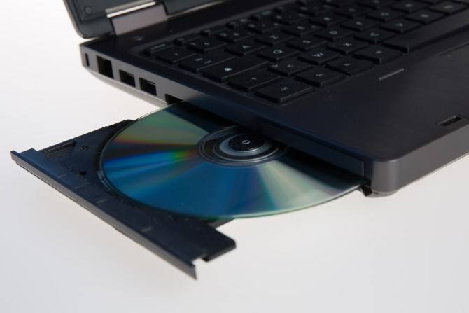 How To Play Games Without Cd Using No Cd Cracks