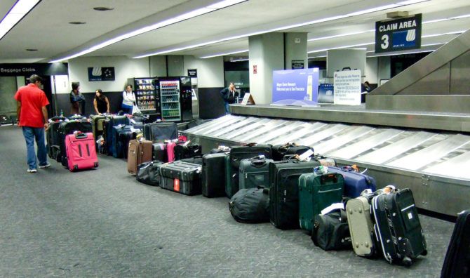 Baggage-Claim-PLC