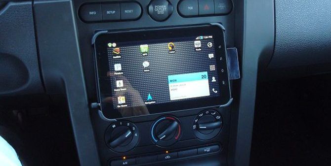 car tablet computer
