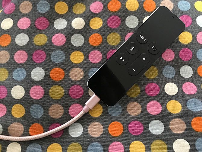 Siri Remote charging