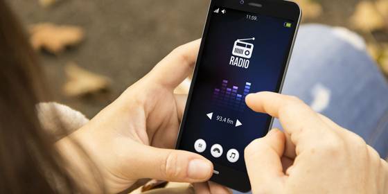 How to Unlock the FM Radio HIDDEN on Your Smartphone