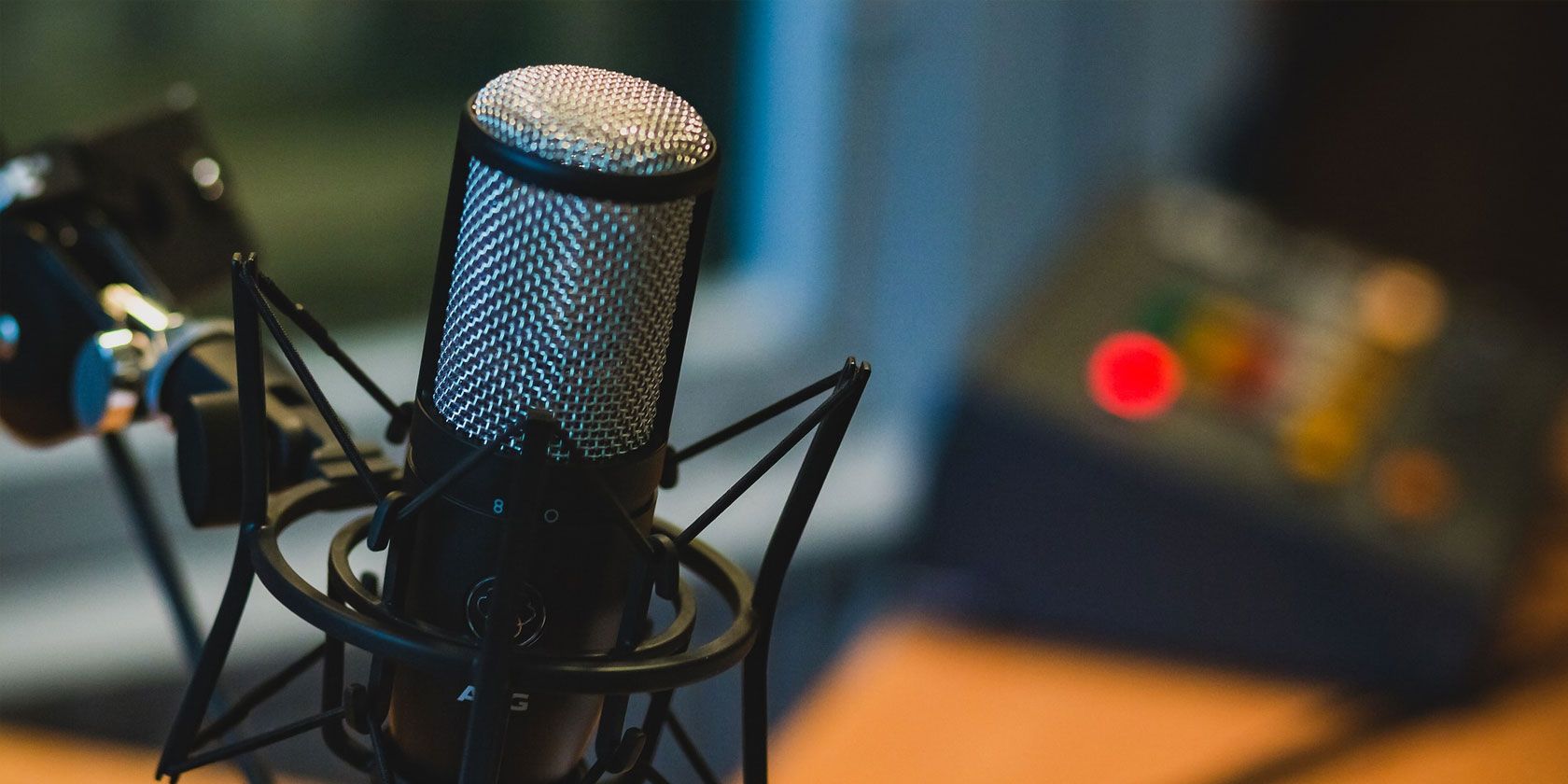 The Best Podcast Equipment for Starters and Enthusiasts
