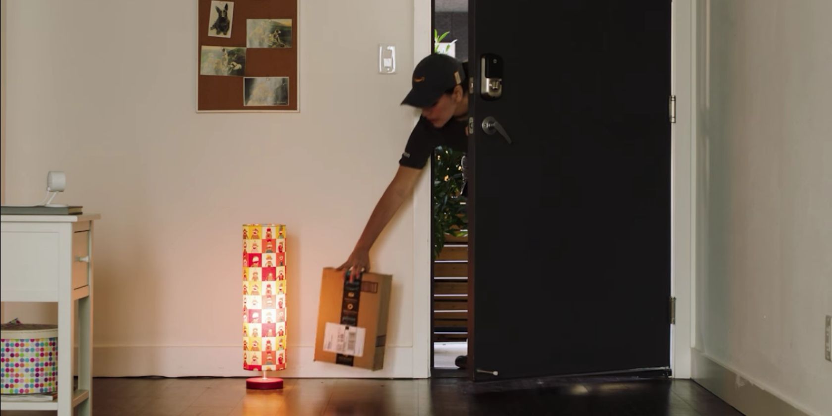 Amazon Key Lets Couriers Into Your House