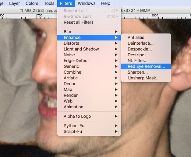 remove red eye in gimp photo editor