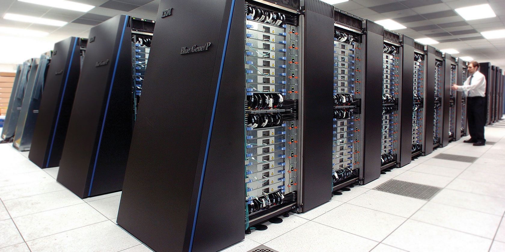 What Is a Supercomputer? The Top 10 Supercomputers in the World