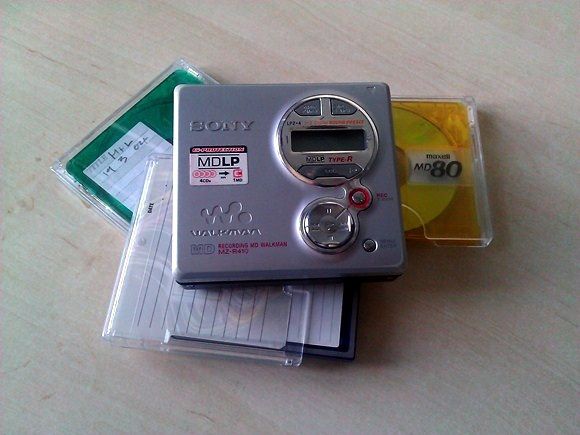MiniDiscs can be copied to your HDD