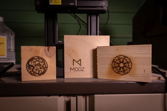 Dobot Mooz laser etched wood