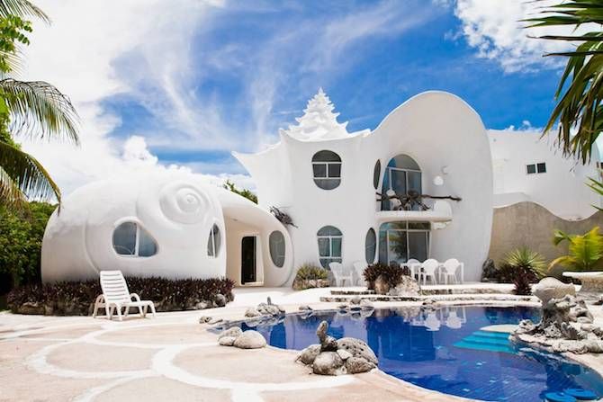 airbnb-seashell house