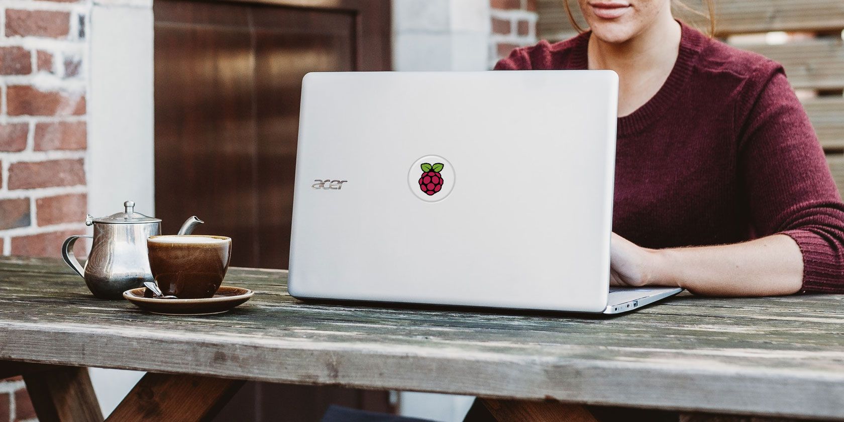 9 Ways to Turn Your Raspberry Pi Into a Laptop