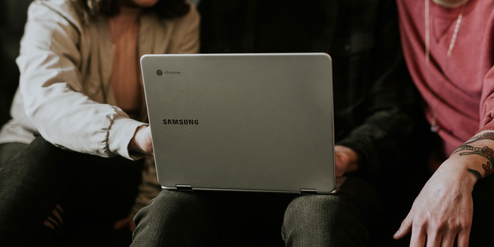 6 Reasons You Should Choose a Chromebook Over a Windows Laptop