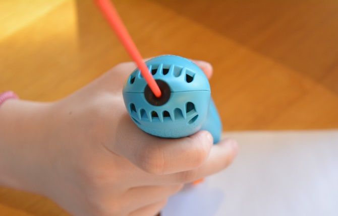 ABS-free plastic strands are used in the 3Doodler Start