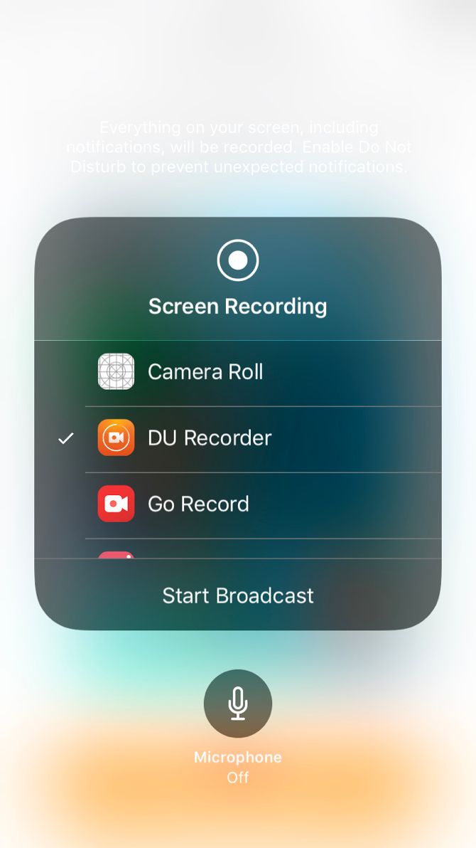 Broadcast DU Recorder iPhone را شروع کنید.