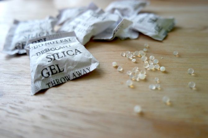 Silica can help dry a wet tablet