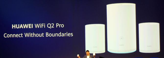 This is a photograph of the Huawei Q2 Pro WiFi router from IFA 2019