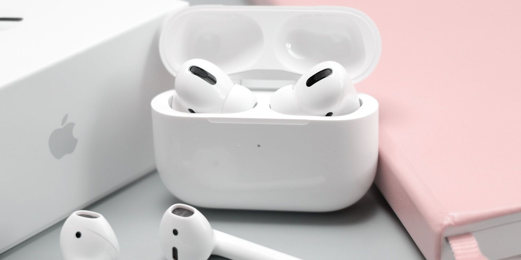 Apple AirPods and AirPods Pro
