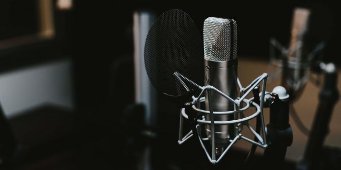 audio podcast meaning