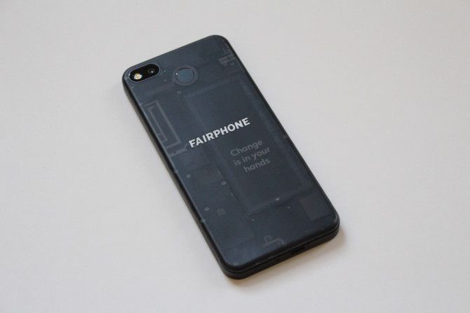 Fairphone 3 underside