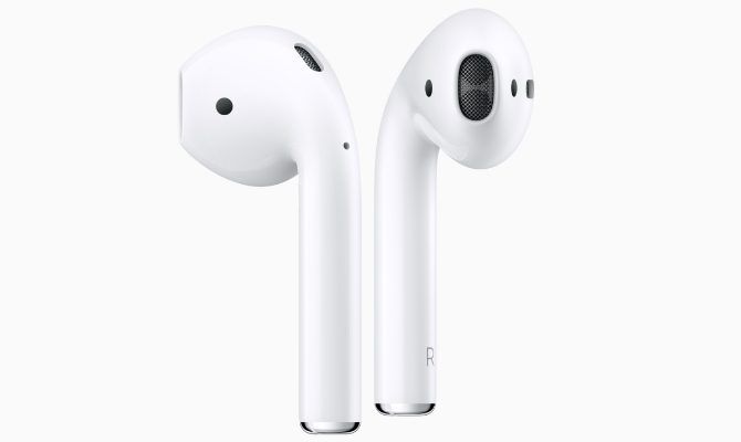 Real AirPods graphic from Apple's website without text