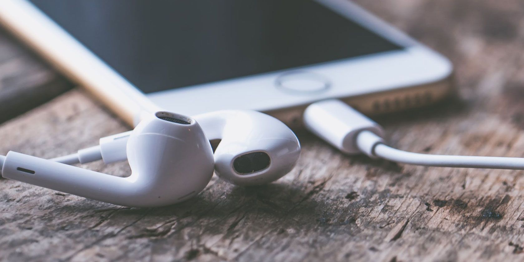 Are Apple's Free EarPods Really That Bad?