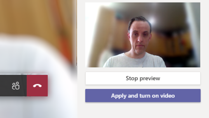 Blur the background in Microsoft Teams calls