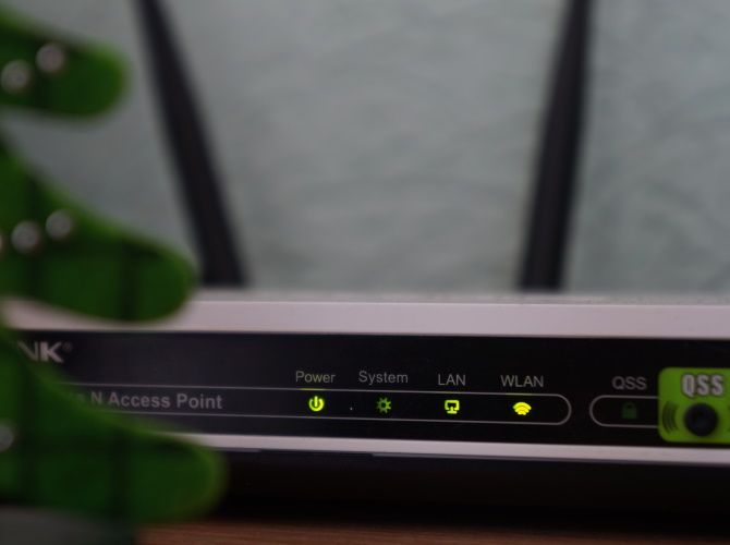 Use a suitable router to play games over LAN using Wi-Fi