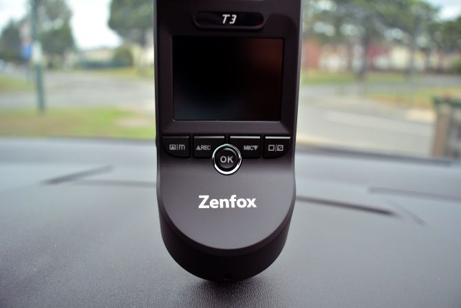 Zenfox T3 3CH Dashcam controls