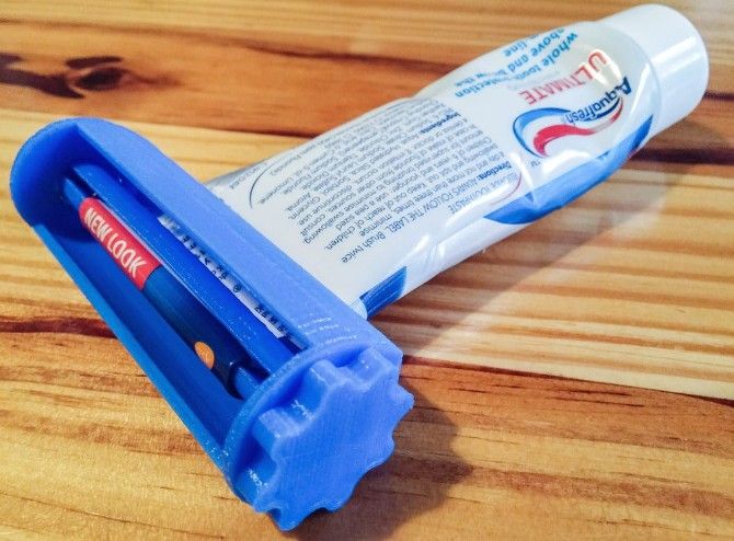 The 3D printed toothpaste tube squeezer is the easy way to not be wasteful