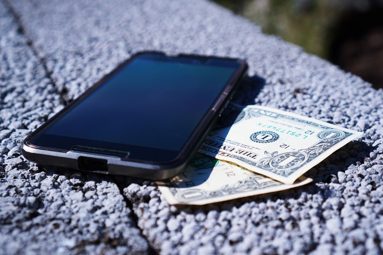 Smartphone and money