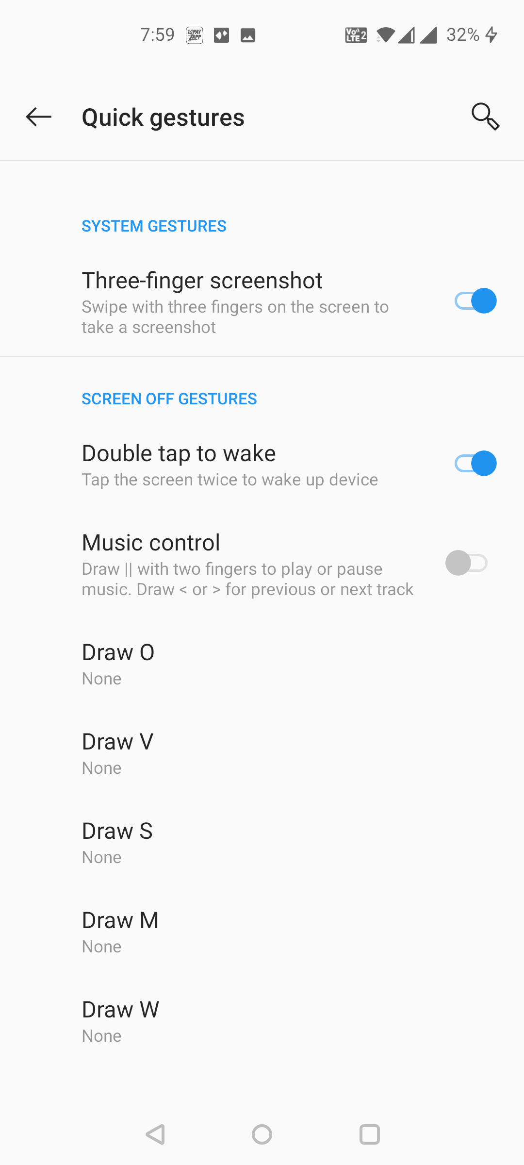 Enable the screenshot gesture on OnePlus phones