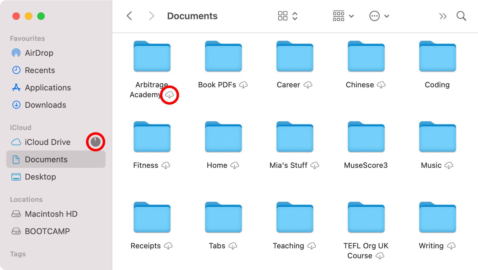 iCloud Drive-Download-Symbol und Upload-Kreis im Finder