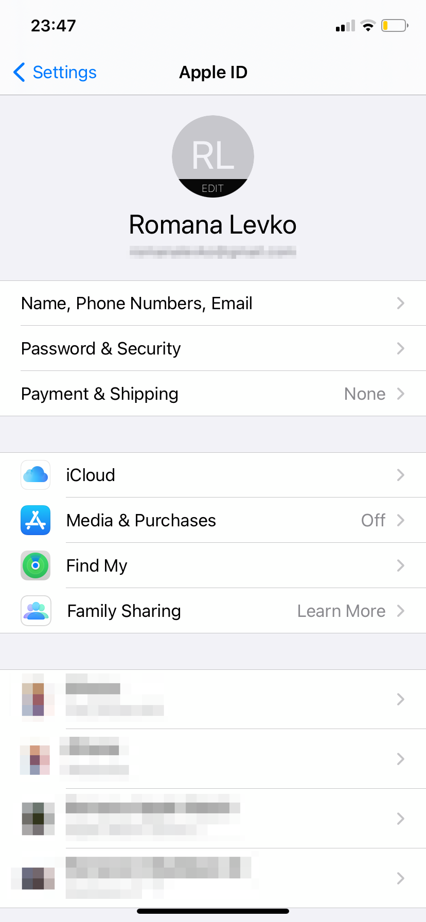 continue setting up Apple ID on iPhone