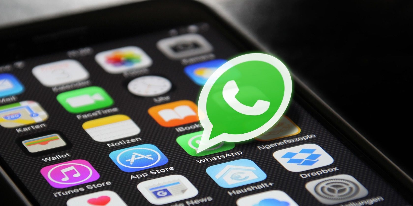 Why Are People Suddenly Looking for WhatsApp Alternatives?
